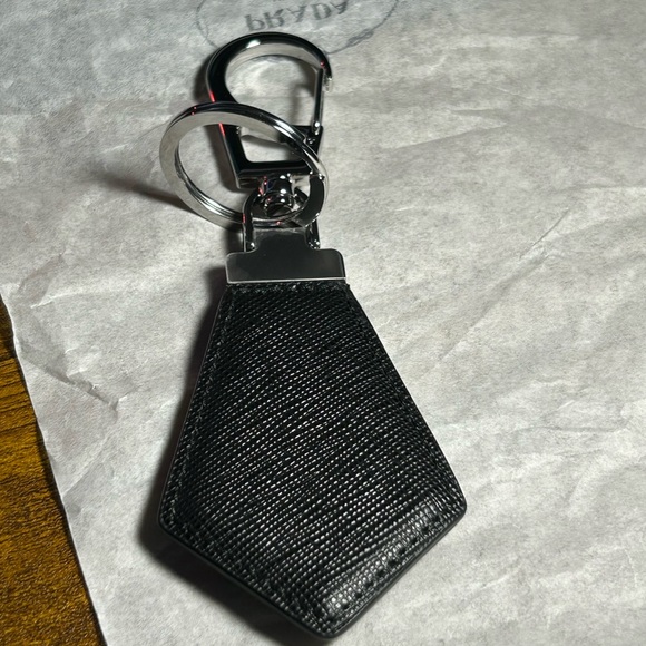Prada Milano Saffiano Leather Triangle Logo Keychain Black – Authentic - Picture 5 of 9
